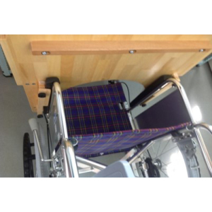 どこでもテーブル 標準セット 車いす用｜BASE